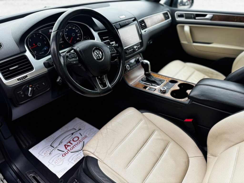 vw touareg exclusive(suspensie arc)