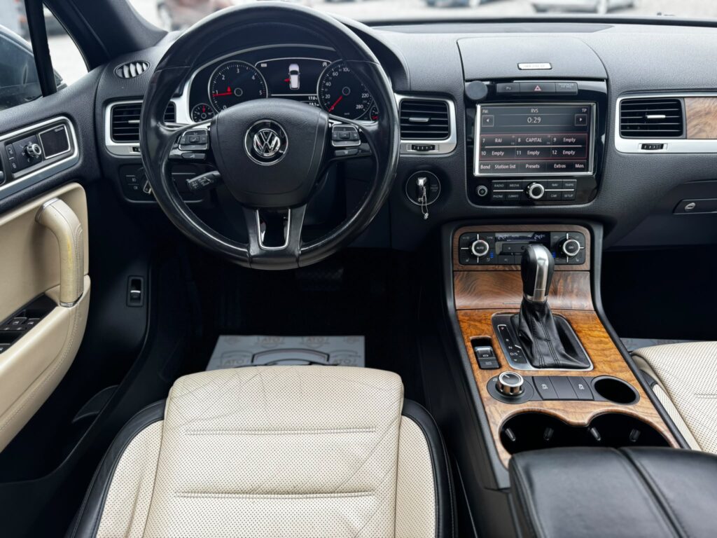 vw touareg exclusive(suspensie arc)