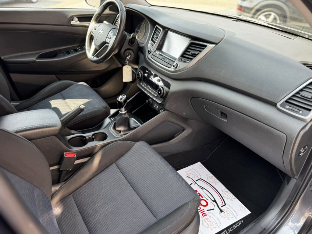 hyundai tucson premium