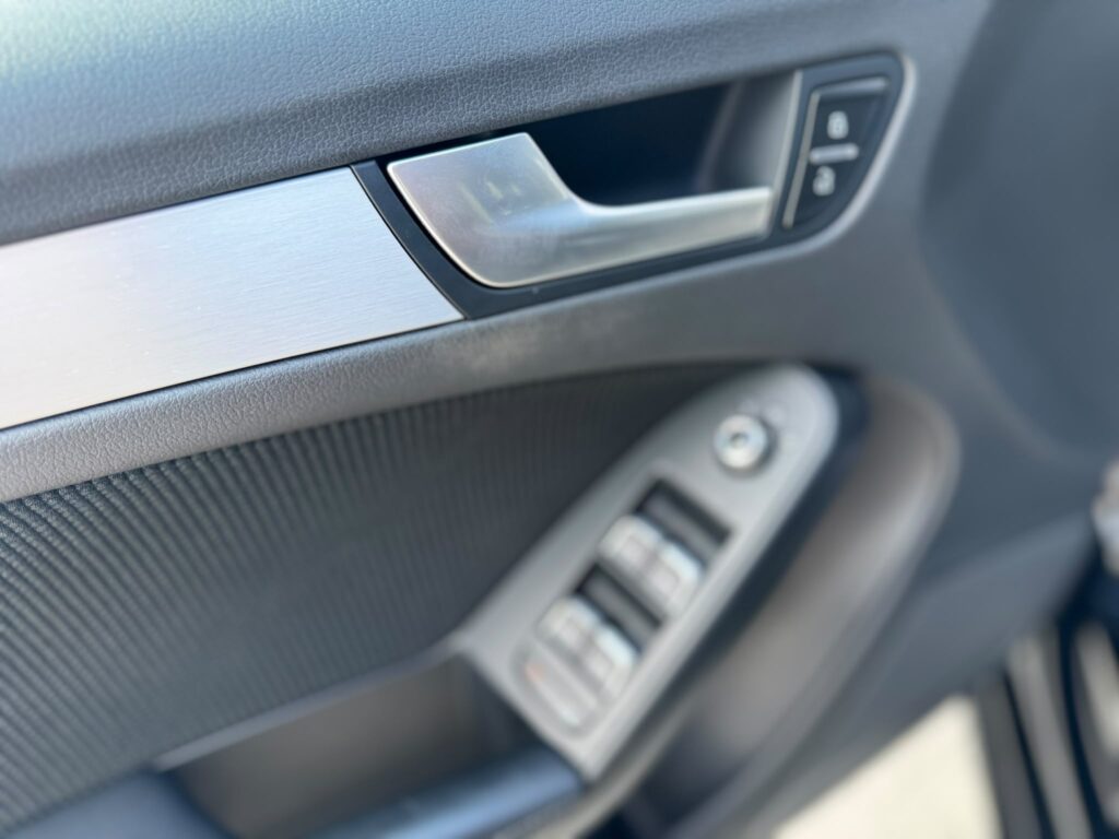 ⁠audi a5 s line sport plus