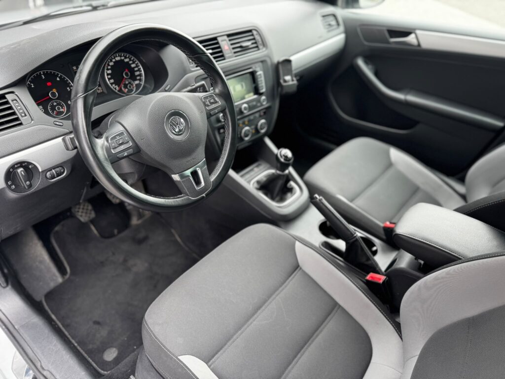 vw jetta life